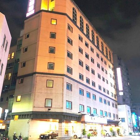 Puyisy Business Hotel Hsichu-stad Buitenkant foto