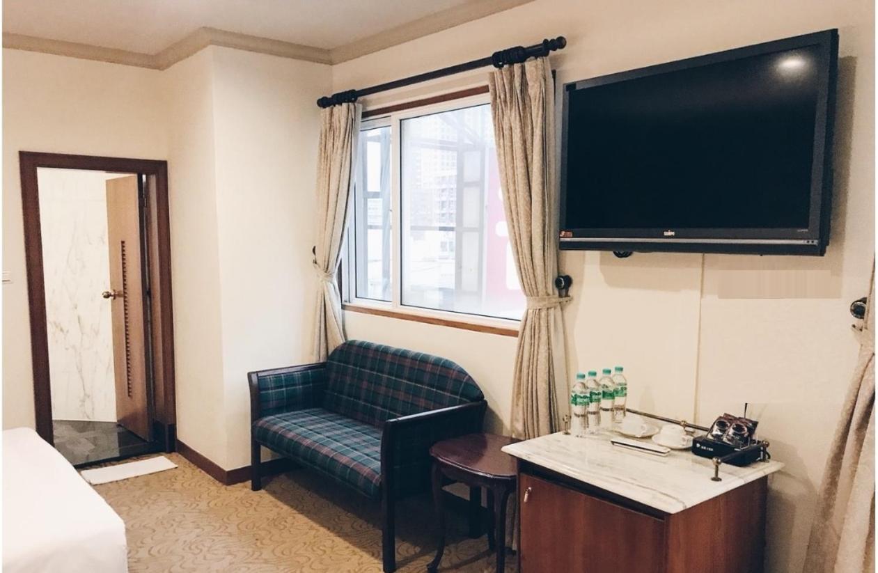 Puyisy Business Hotel Hsichu-stad Buitenkant foto
